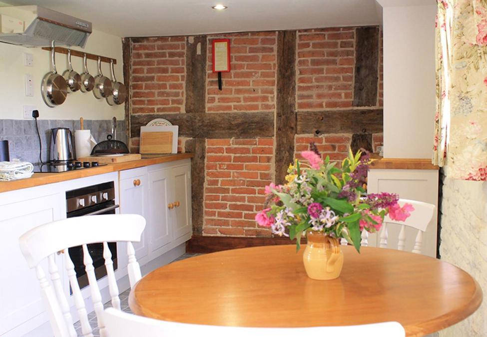 Dee'S Cottage At Brinsop Hereford Exterior foto
